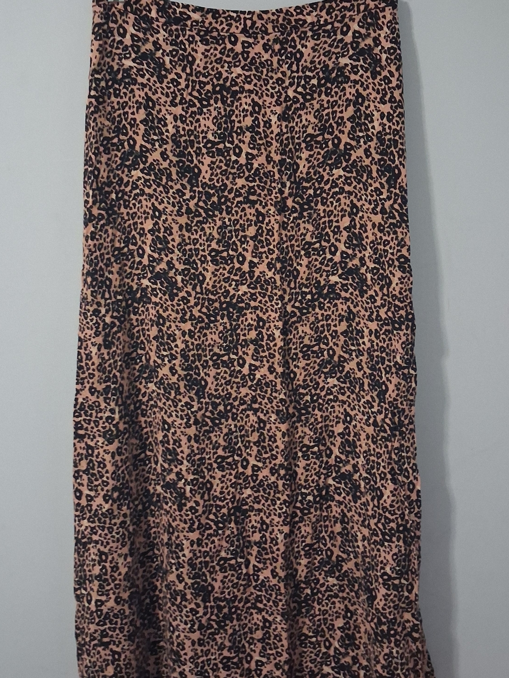 Wilfred Leopard Print Maxi Skirt in Blush and Black